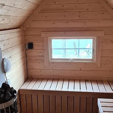 Northcape Nature Rorbuer - 2 - Balcony South Holiday home