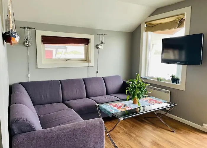 Northcape Nature Rorbuer - 2 - Balcony South Ferienhaus *